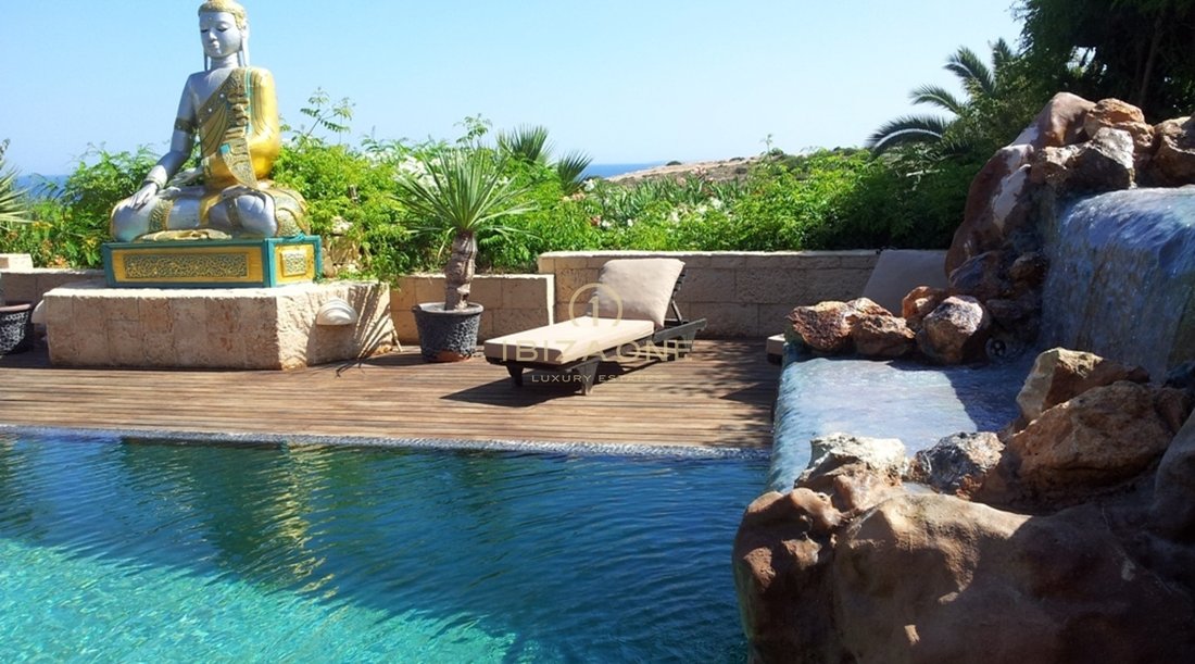 Villa à Santa Eulària des Riu, Îles Baléares, Espagne 1 - 17532133