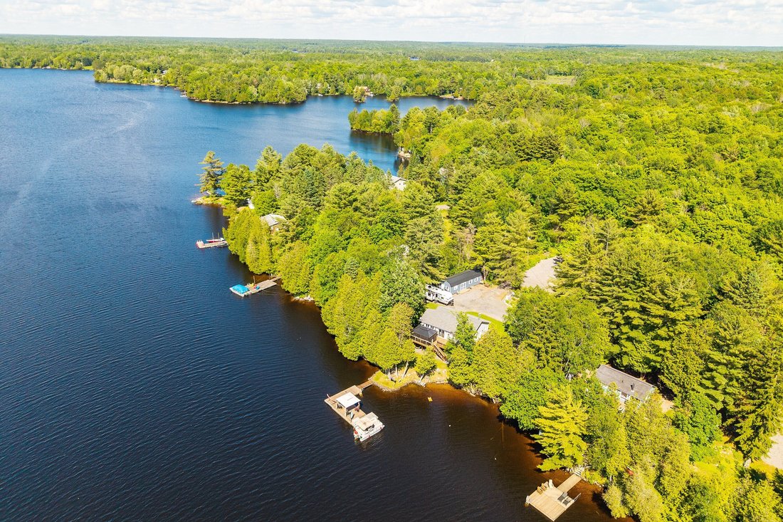 House in Parry Sound, Ontario, Canada 2 - 18245315