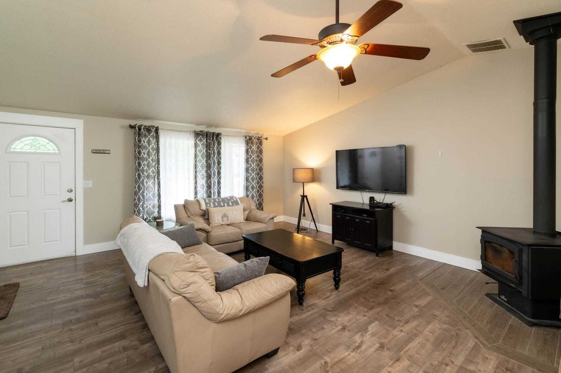 House in Bend, Oregon, United States 2 - 18241303