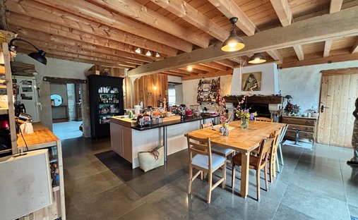 Villa in Creon, Nouvelle-Aquitaine, France 1
