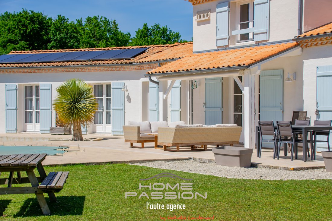 House in Etaules, Nouvelle-Aquitaine, France 1 - 18237205