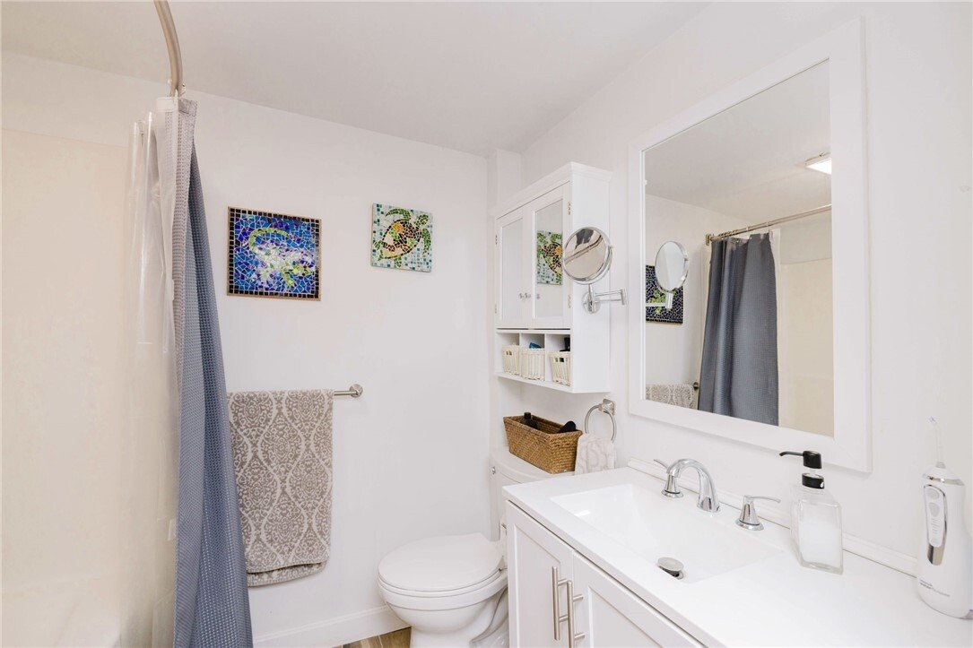 House in Tiverton, Rhode Island, United States 3 - 18244762