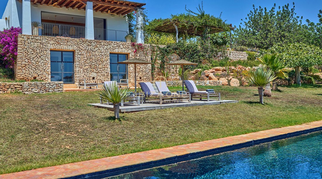 Villa à Santa Gertrudis de Fruitera, Santa Eulària des Riu, Îles Baléares 2 - 17532216