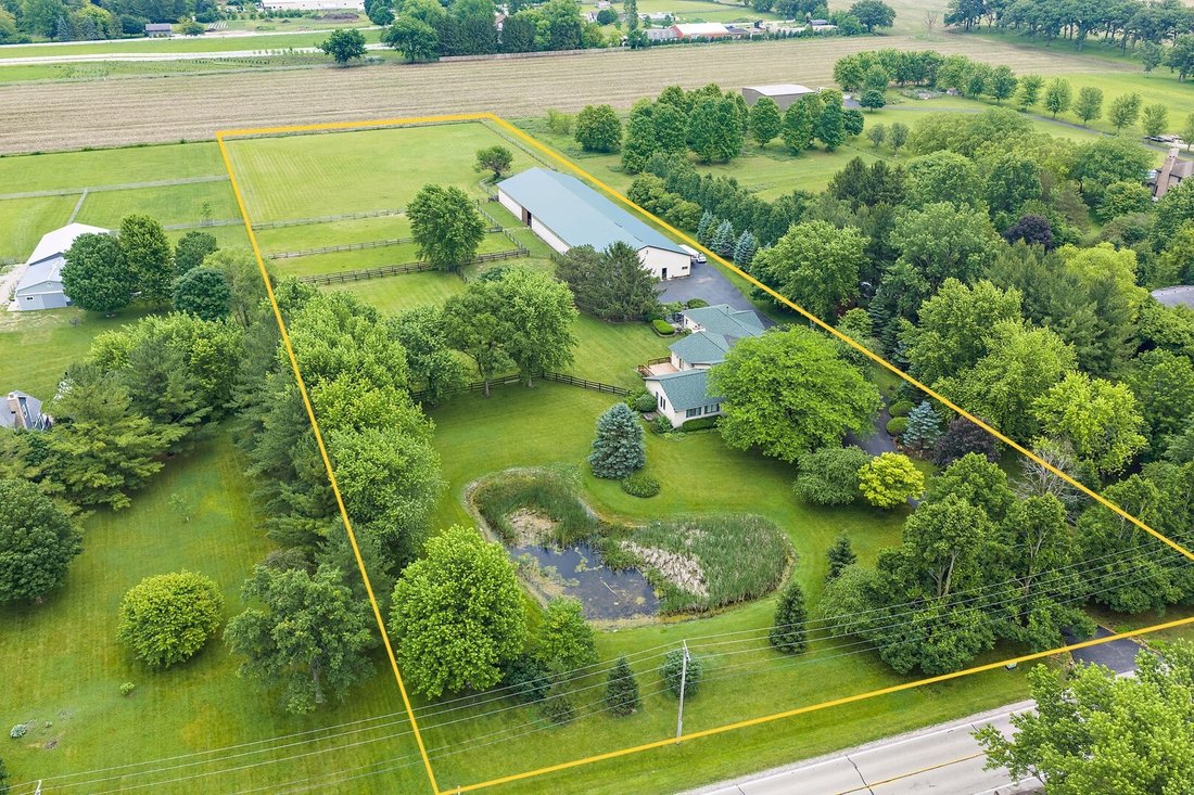 House in Plato Center, Illinois, United States 1 - 18246344