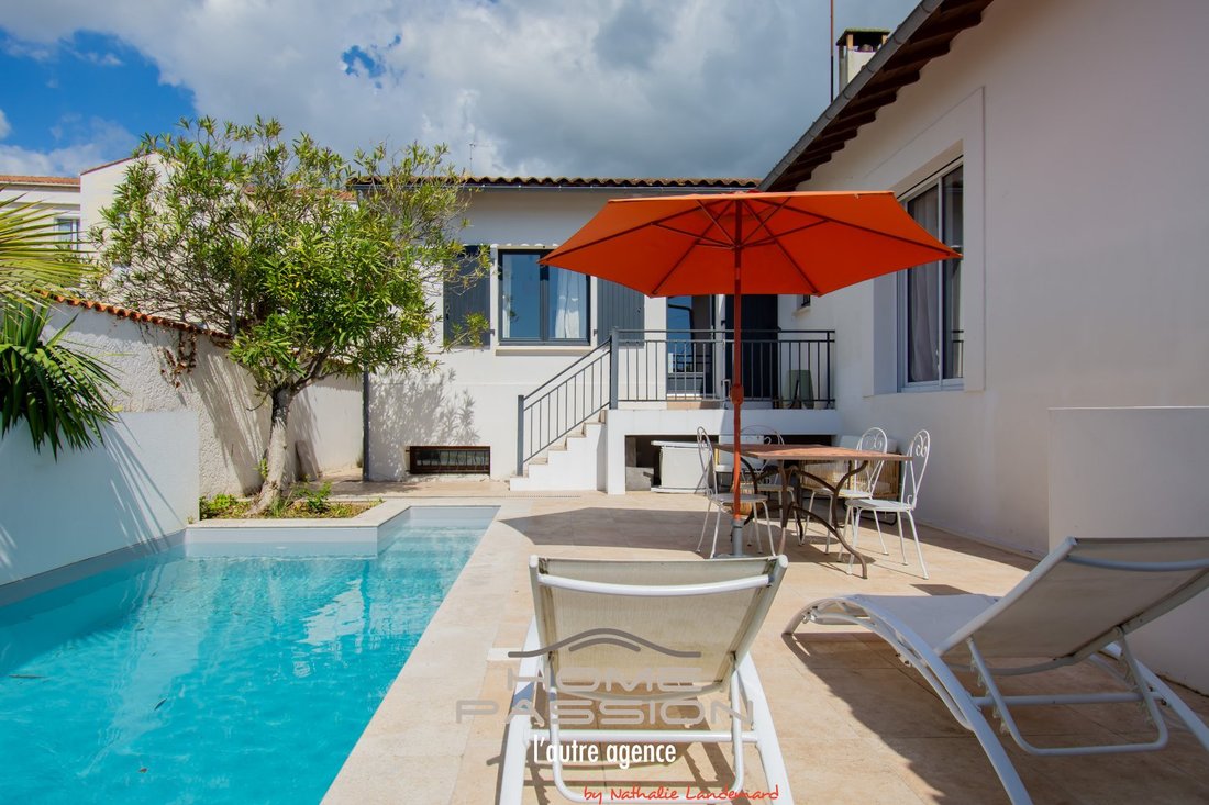 House in Saint-Georges-de-Didonne, Nouvelle-Aquitaine, France 1 - 18237104
