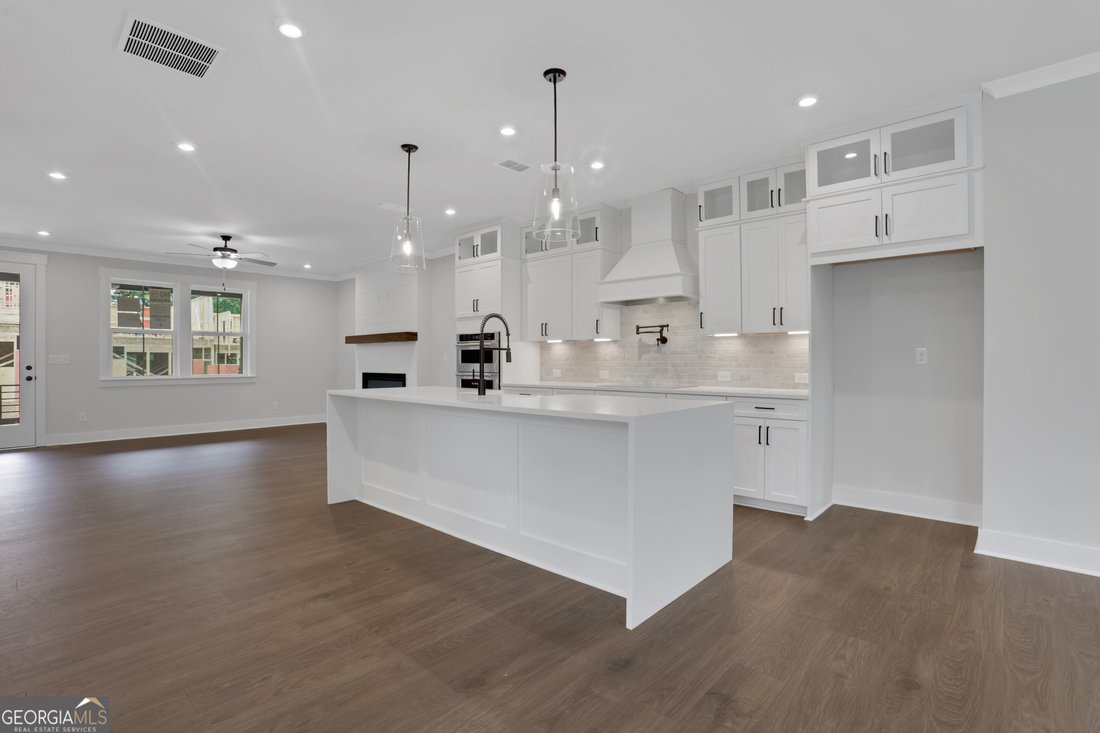 Townhouse in Roswell, Georgia, United States 4 - 18243373