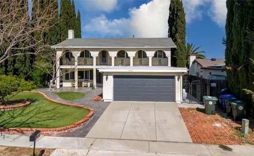 House in Santa Clarita, California, United States 1