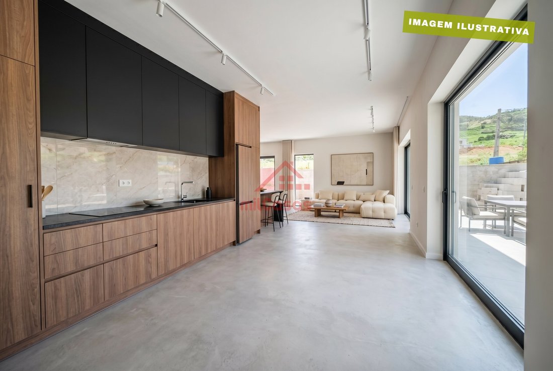 House in Maxial, Lisbon, Portugal 1 - 18059008