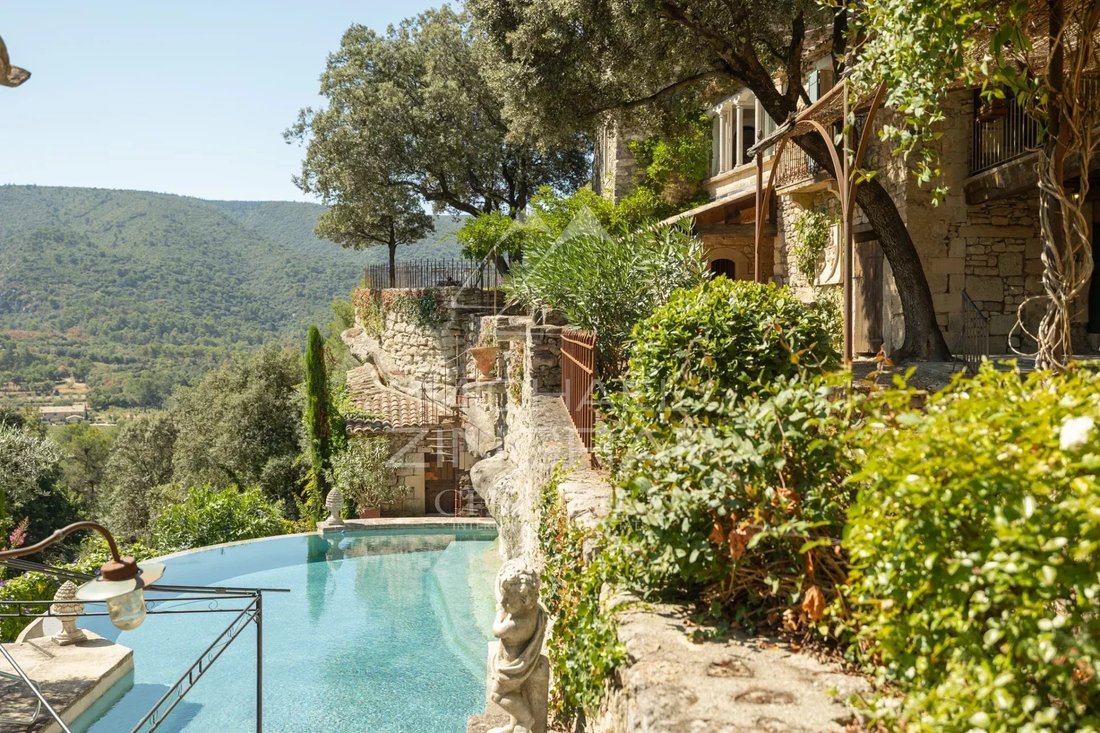 Finca en Ménerbes, Provenza-Alpes-Costa Azul, Francia 4 - 16103852