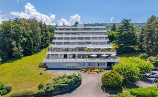 Apartment in Bord du Lac, Evian-les-Bains, France 1