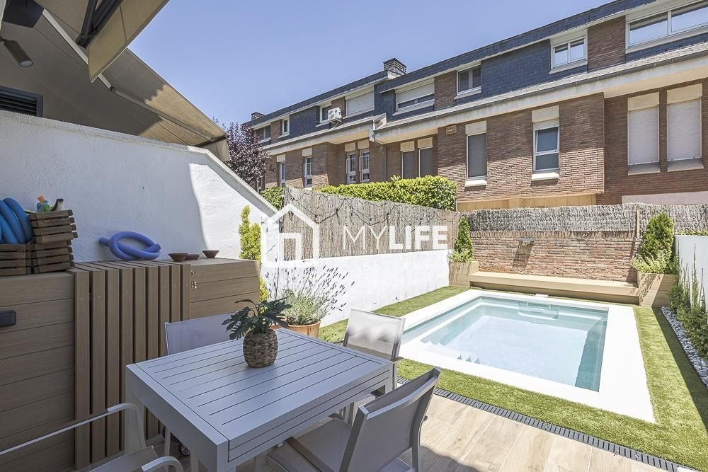 Townhouse in Sant Cugat del Valles, Catalonia, Spain 1 - 18245536