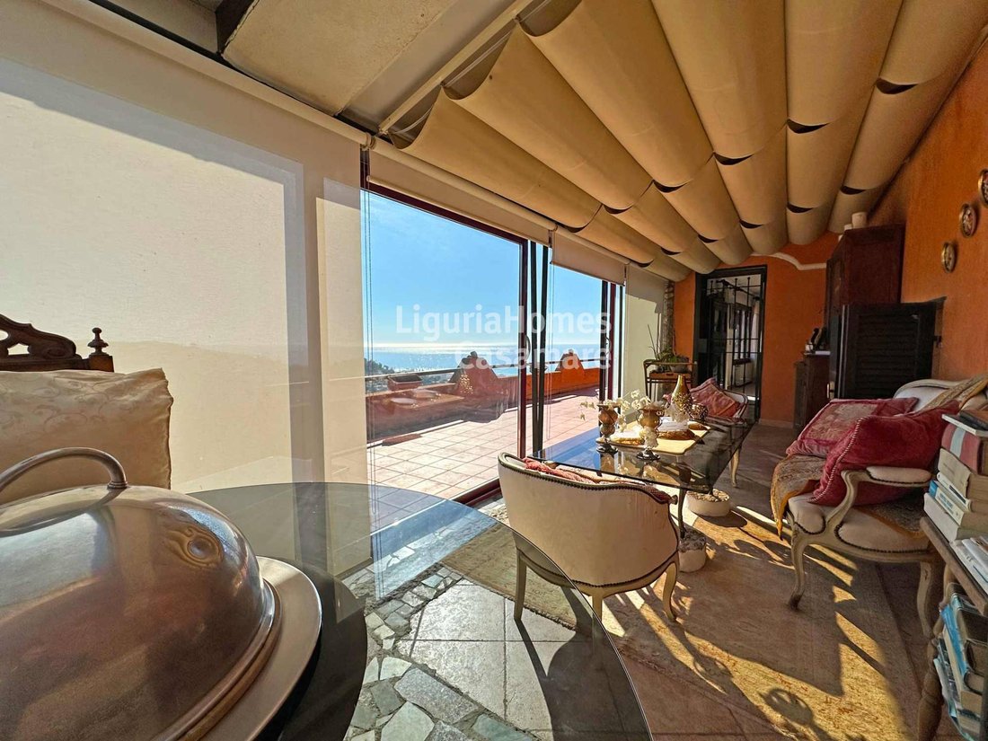 Villa in Bordighera, Liguria, Italy 3 - 11680087