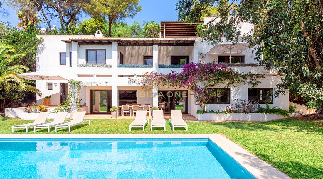 Villa in Can Furnet, Santa Eularia des Riu, Balearic Islands 5 - 17532196