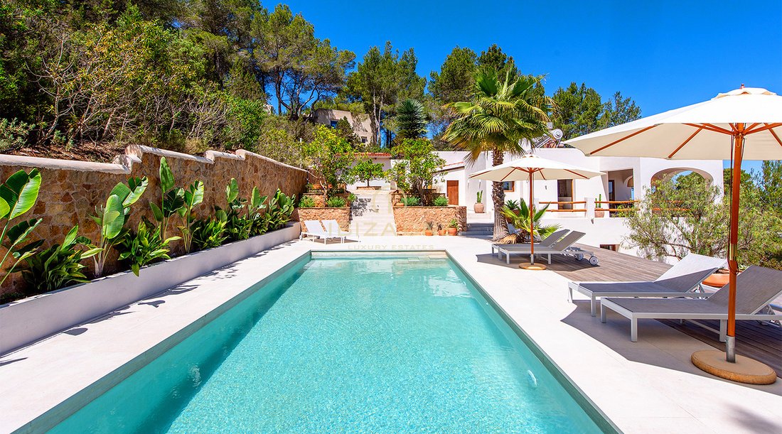 Villa in Sant Agusti des Vedra, Sant Josep de sa Talaia, Balearic Islands 1 - 18243295