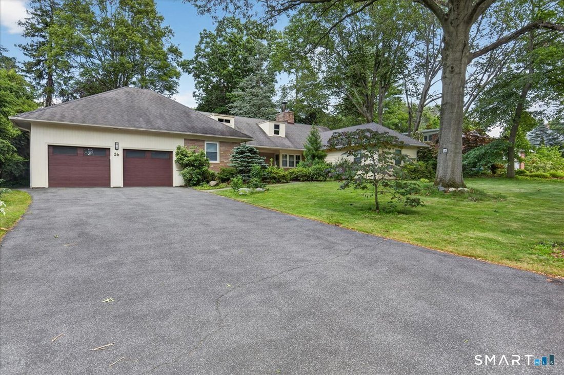 House in Hamden, Connecticut, United States 2 - 18032987