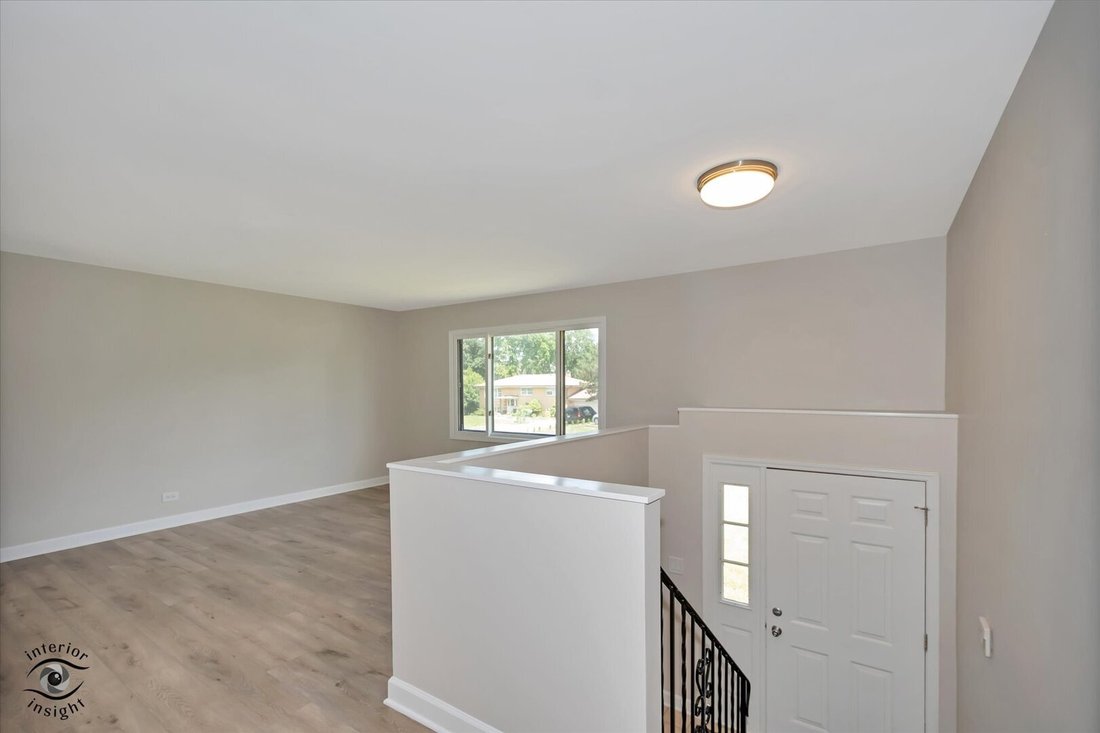 House in Glen Ellyn, Illinois, United States 3 - 18244474