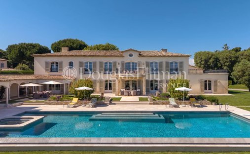 Villa in Antibes, Provence-Alpes-Côte d'Azur, France 1
