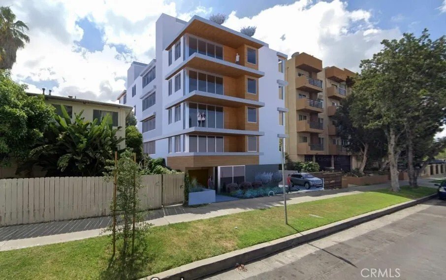West Hollywood, California, United States 4 - 16570056