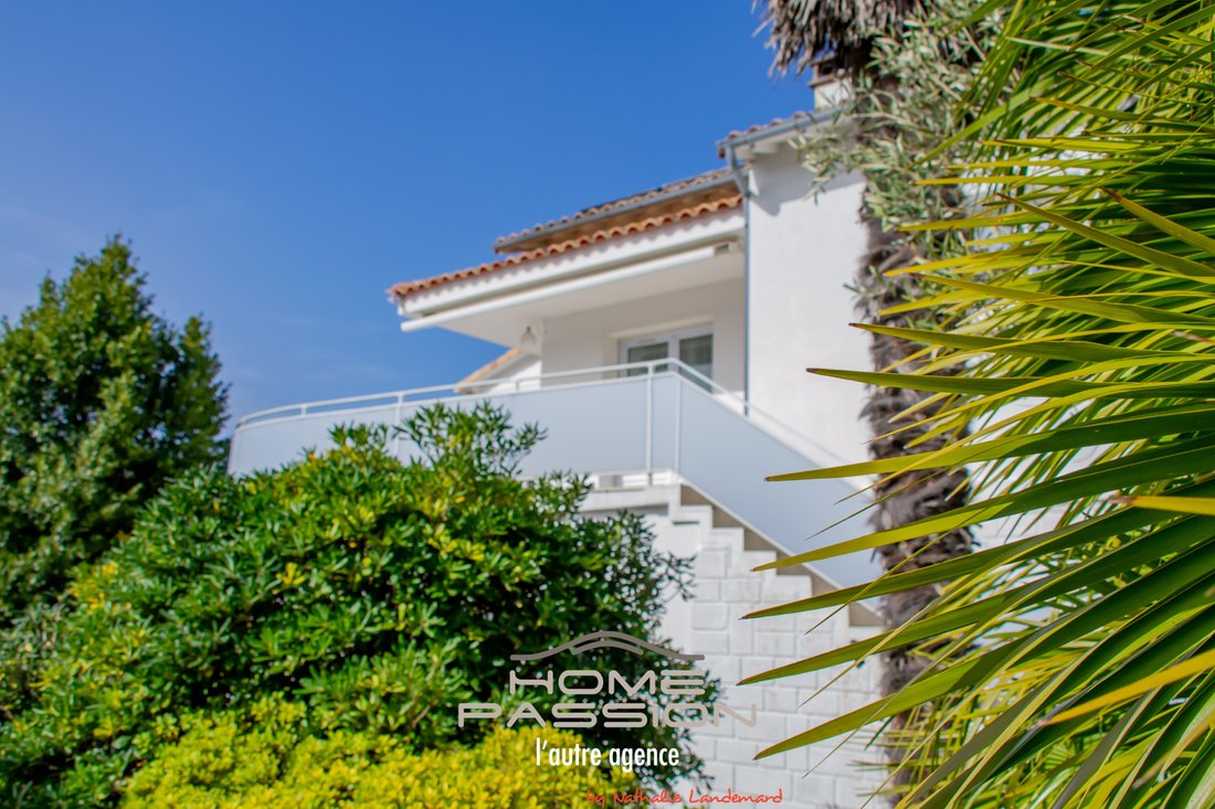 House in Vaux-sur-Mer, Nouvelle-Aquitaine, France 2 - 18237267