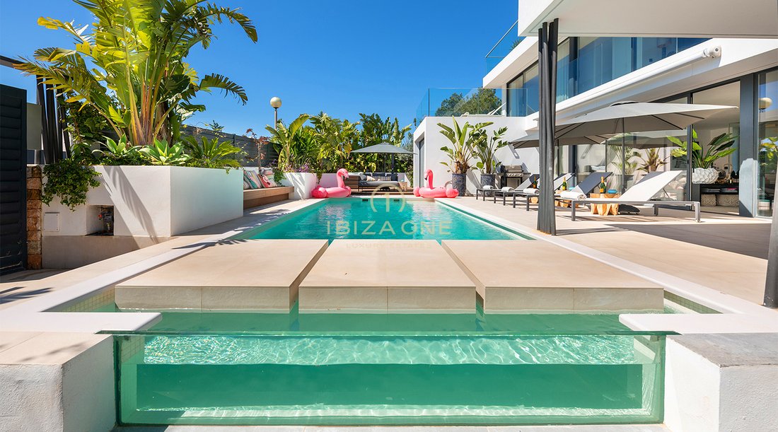 Villa in Santa Eularia des Riu, Balearic Islands, Spain 4 - 17531462