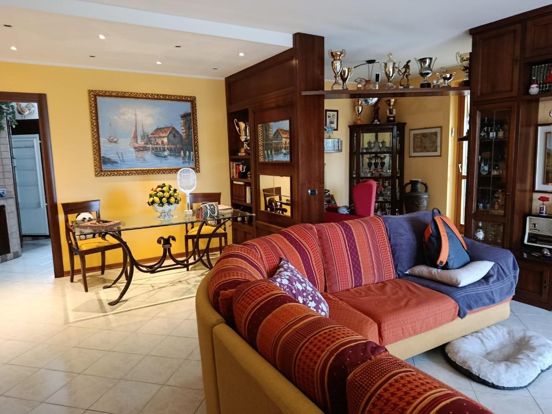 Apartment in Spicchio-Sovigliana, Vinci, Tuscany 1 - 18236136