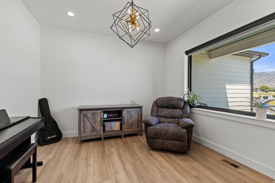 House in Logan, Utah, United States 3 - 18243008