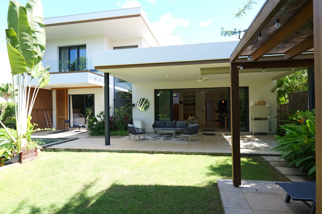 Villa in Tamarin, Rivière Noire District, Mauritius 2 - 18237437
