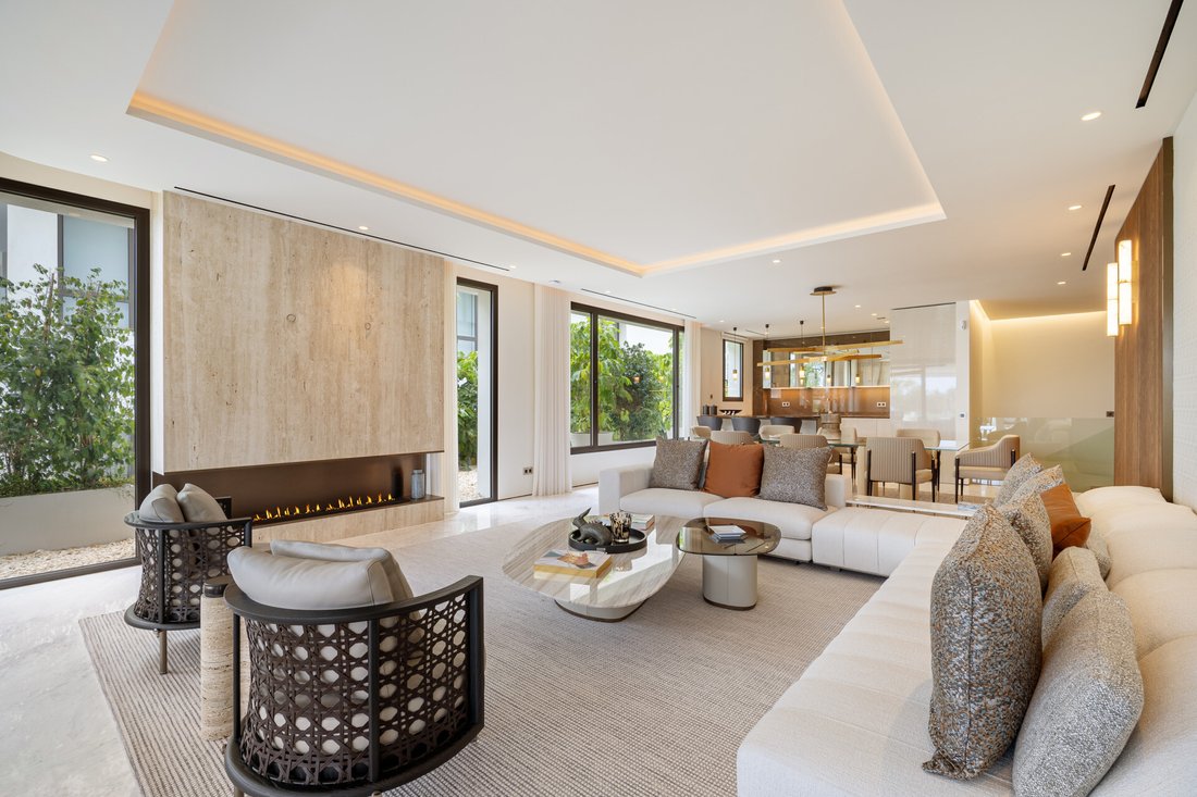 Apartment in Marbella, Andalusia, Spain 2 - 18237793