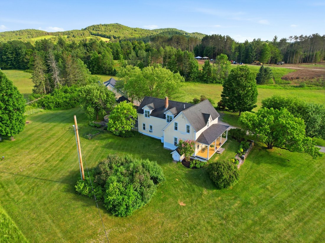 House in Lyndon, Vermont, United States 2 - 18239754