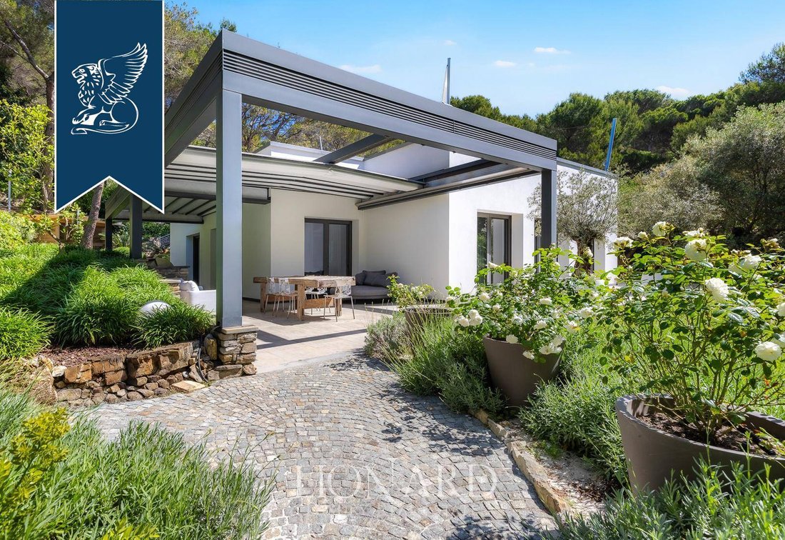 Villa in Pinamare, Andora, Liguria 1 - 18245842