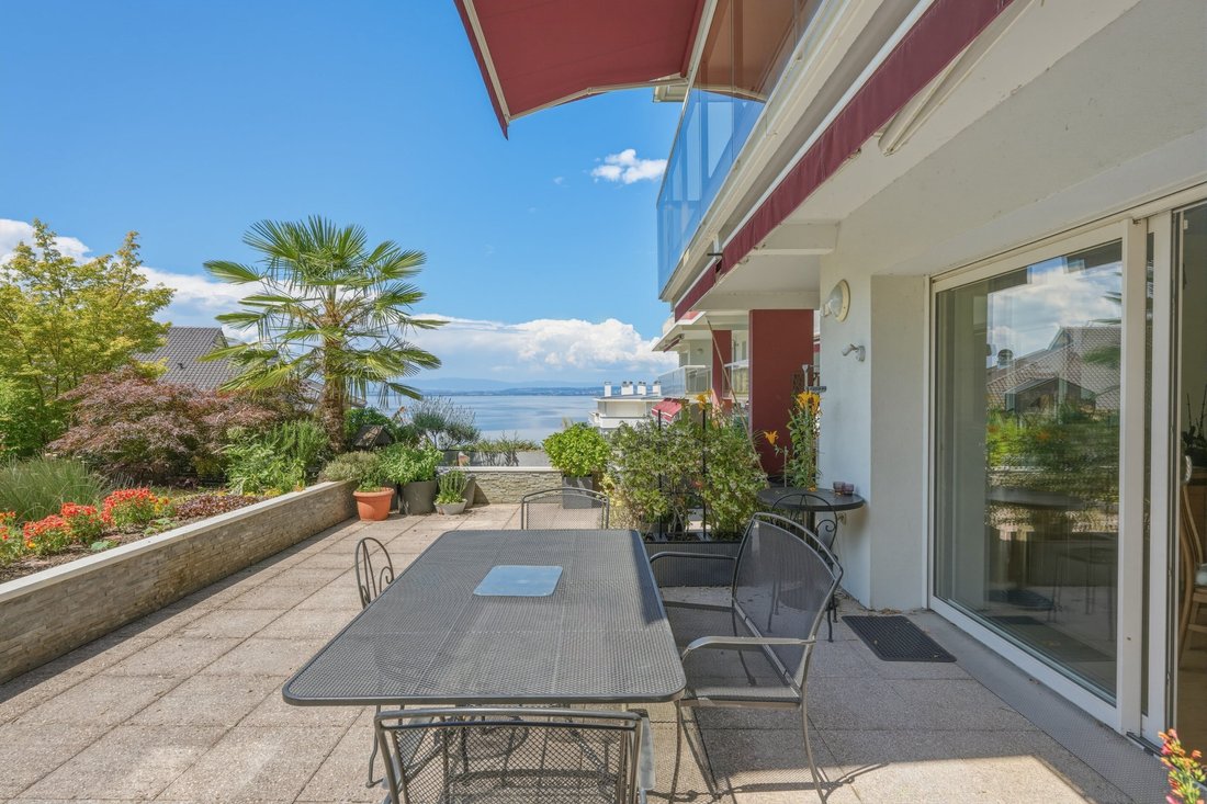 Apartment in Bord du Lac, Evian-les-Bains, France 1 - 18207920