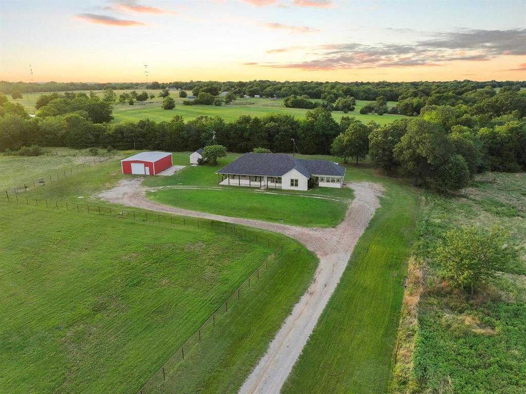 House in Commerce, Texas, United States 5 - 18243757