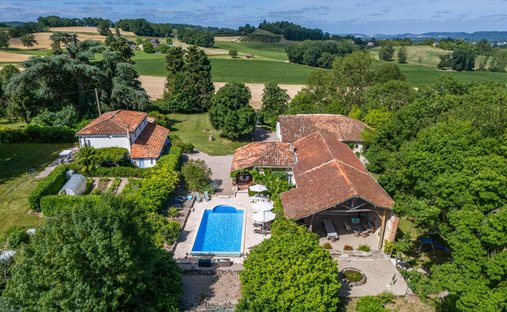 House in Le Temple-sur-Lot, Nouvelle-Aquitaine, France 1