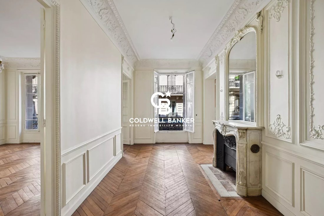 Apartment in Hoche-Friedland, Paris 8e Arrondissement, Paris 3 - 17147224