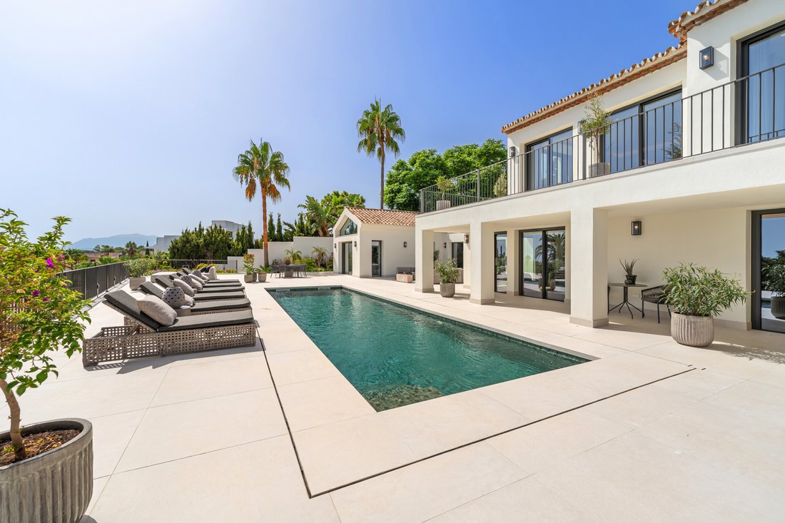 Villa in Golden Mile, Andalusia, Spain 4 - 18237447