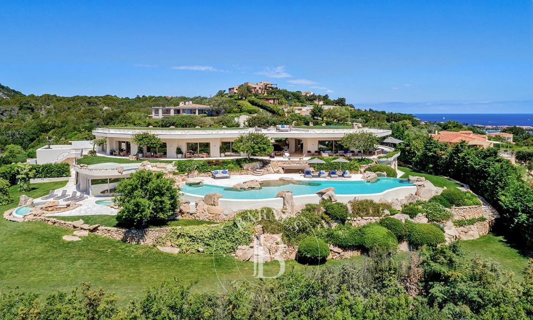 Villa in Marina di Porto Cervo, Porto Cervo, Italy 1 - 10826410