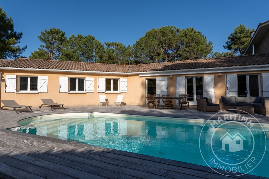 Villa in Carcans, Nouvelle-Aquitaine, France 3 - 17995641