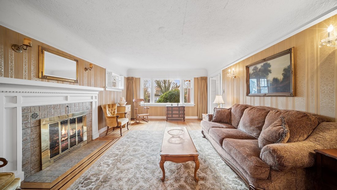 House in Vancouver, British Columbia, Canada 5 - 18247490