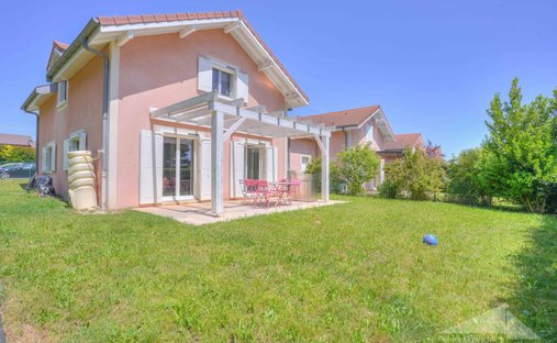 Casa en Peron, Auvernia-Ródano-Alpes, Francia 1