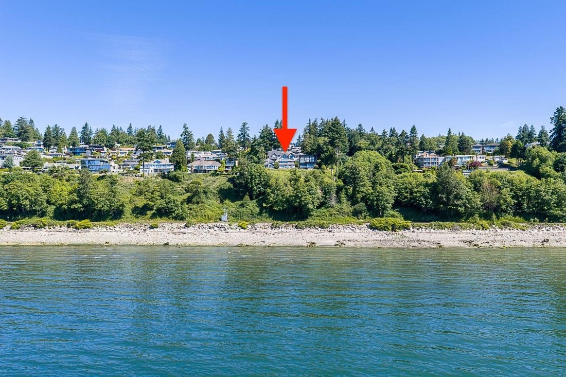 House in Surrey, British Columbia, Canada 3 - 18247521