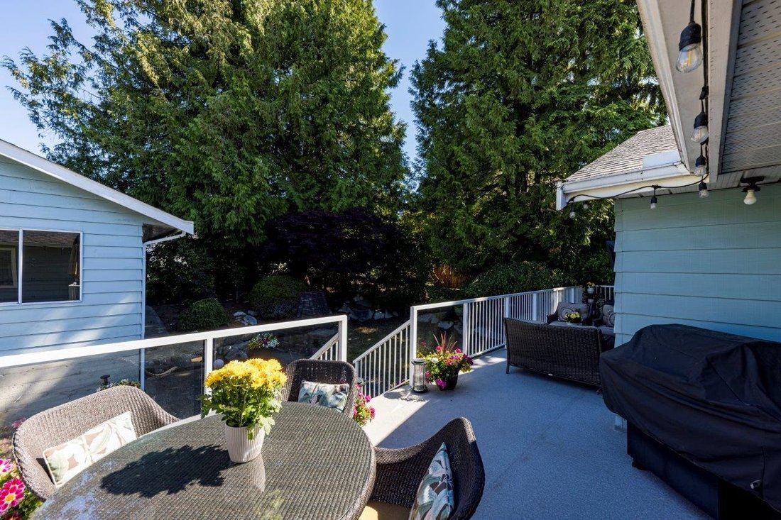 House in Burnaby, British Columbia, Canada 2 - 18247544