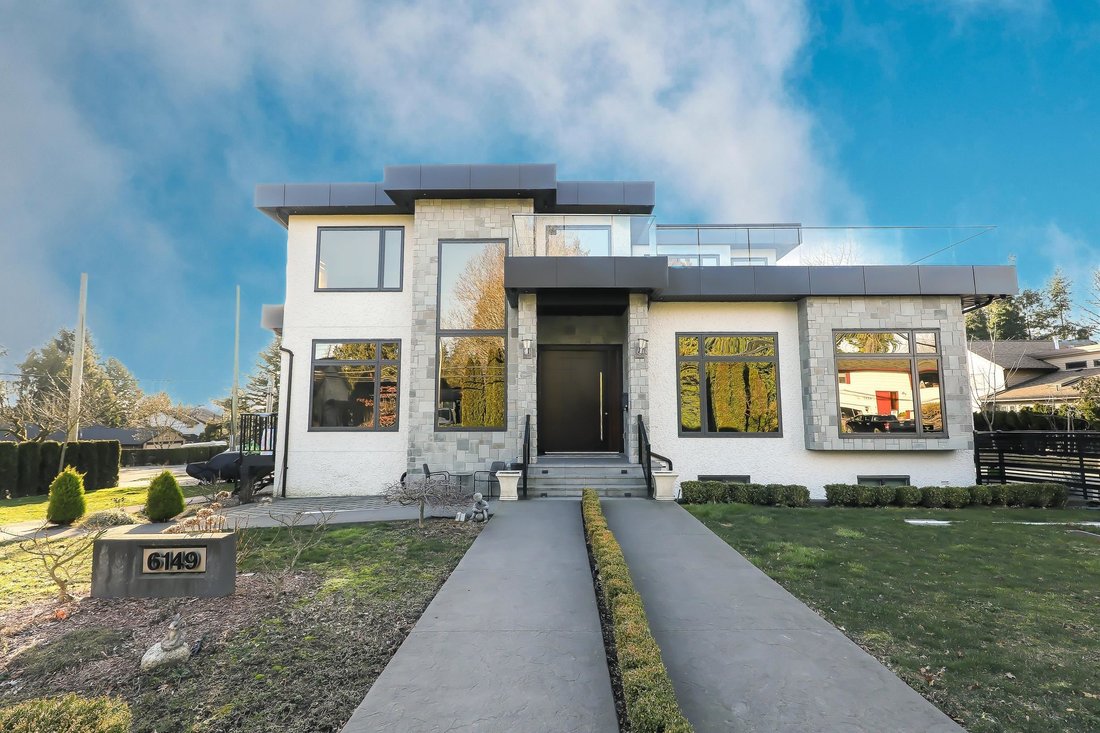House in Surrey, British Columbia, Canada 1 - 18247461