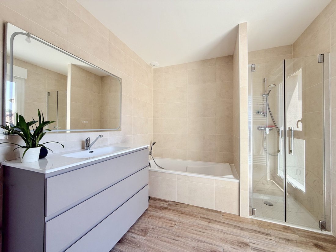 Villa in Chaponost, Auvergne-Rhône-Alpes, France 5 - 18246969