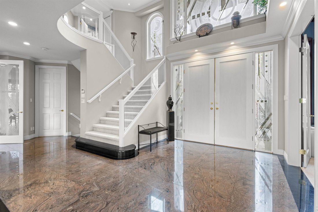 House in Port Coquitlam, British Columbia, Canada 3 - 18247282