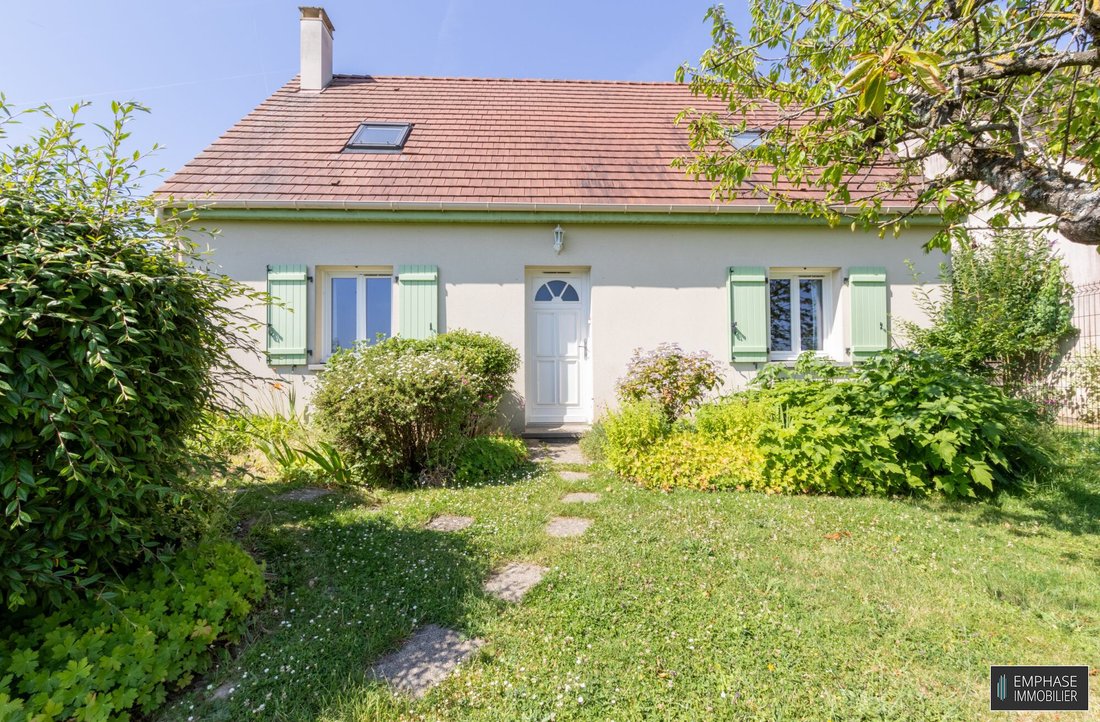 House in Orgeval, Ile-de-France, France 1 - 18247026