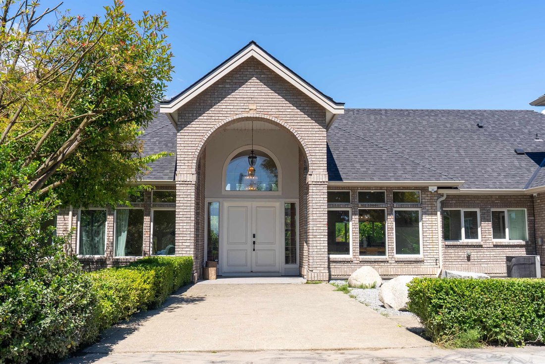 House in Pitt Meadows, British Columbia, Canada 3 - 18248093