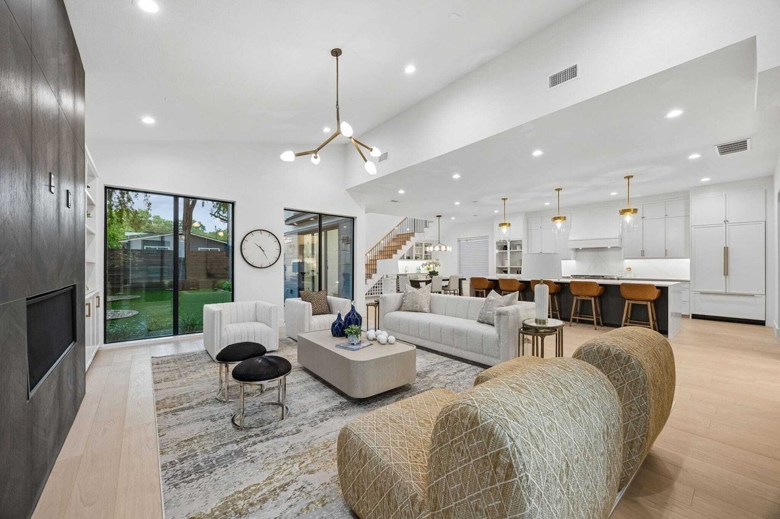 House in Dallas, Texas, United States 4 - 17656977