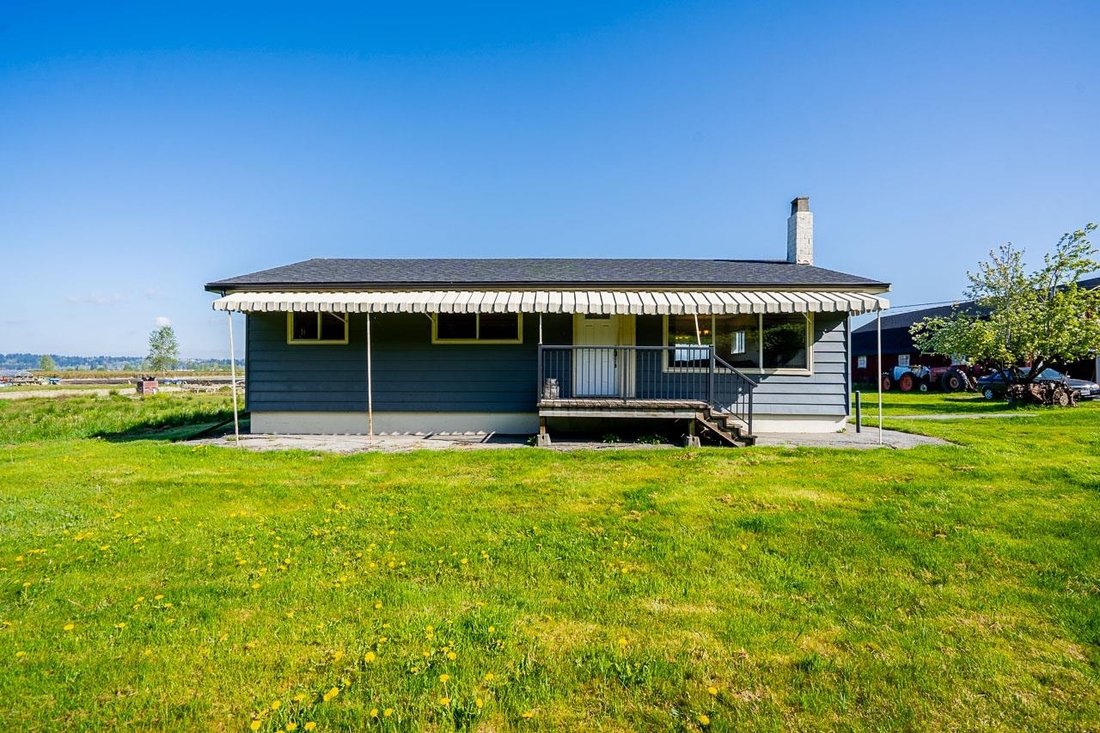House in Surrey, British Columbia, Canada 5 - 18248004