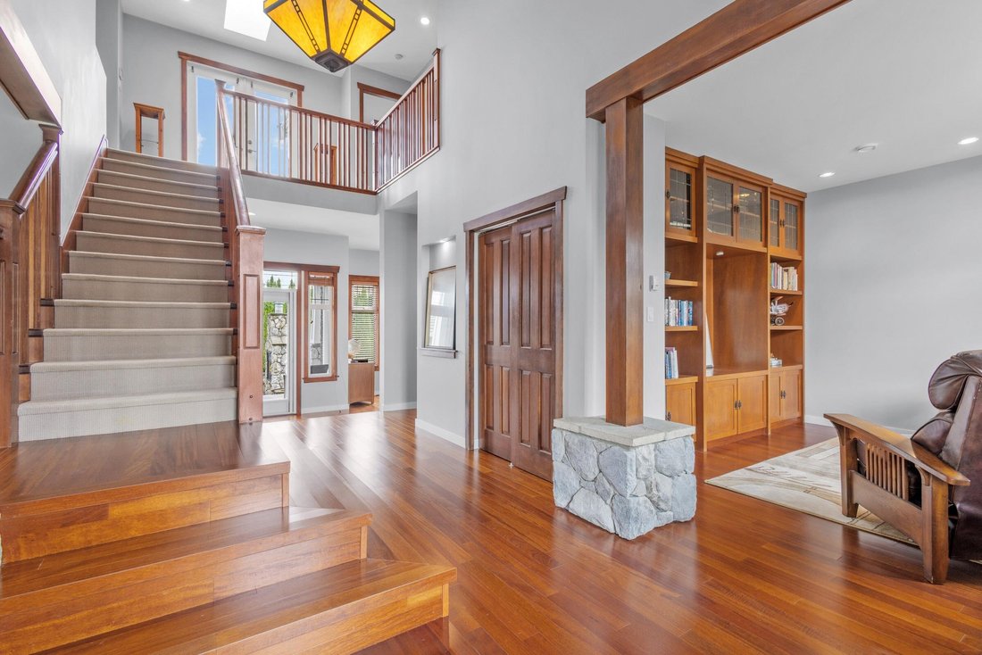 House in Burnaby, British Columbia, Canada 3 - 18247338