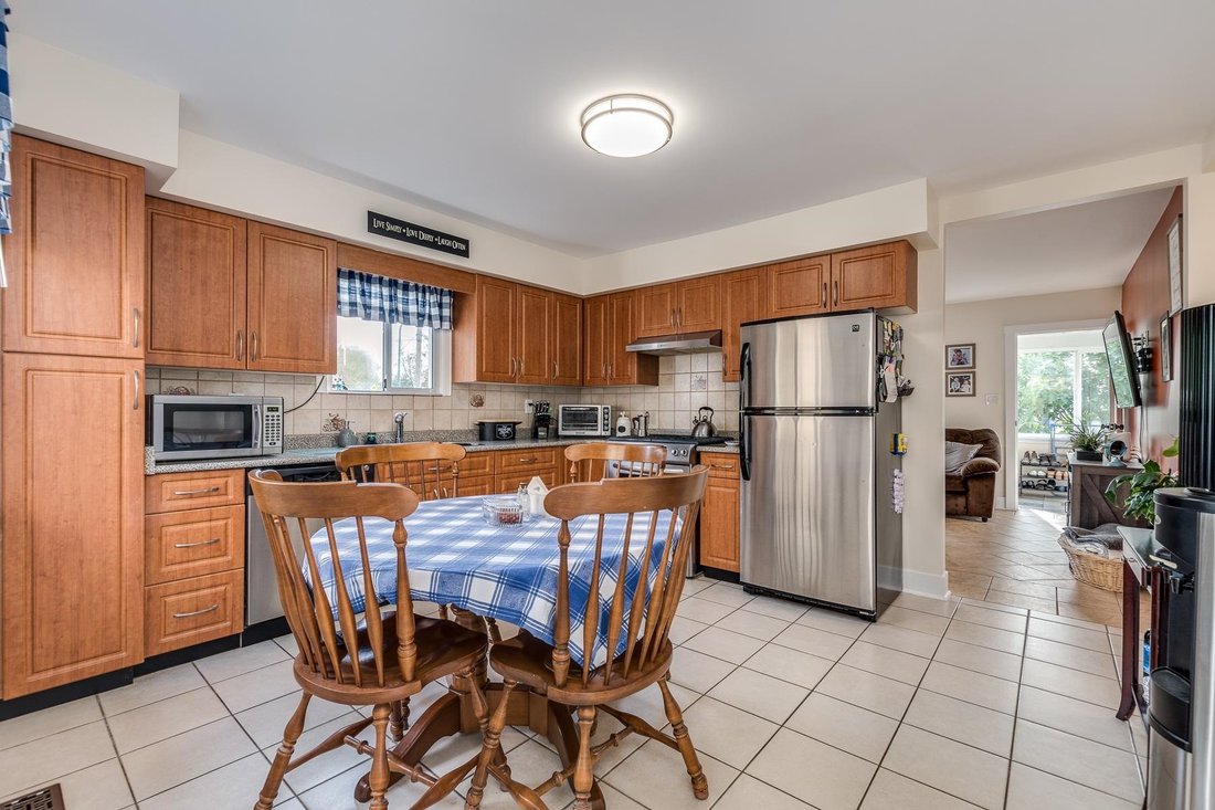 House in Burnaby, British Columbia, Canada 5 - 18248179